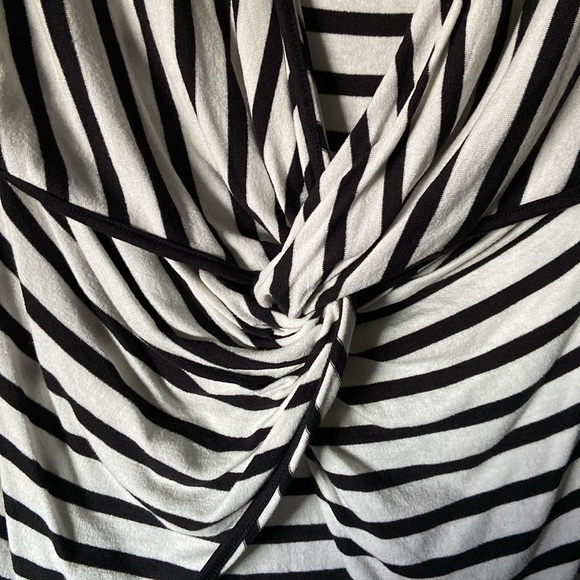 Michael Kors shirt - Picture 2 of 3